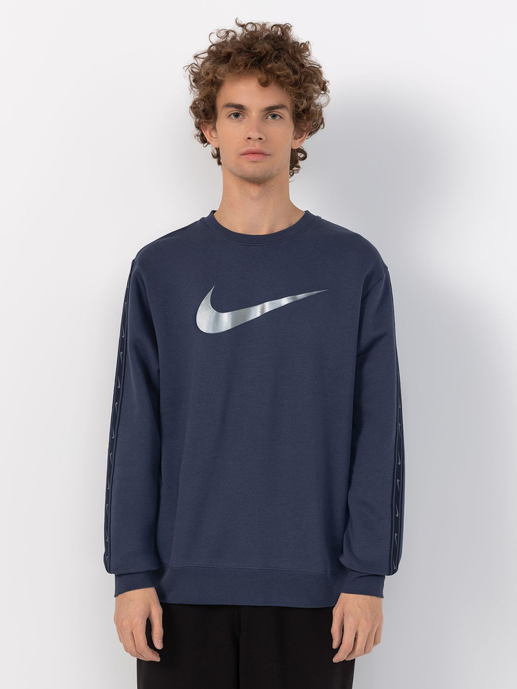 Nike repeat logo crew sweatshirt sale