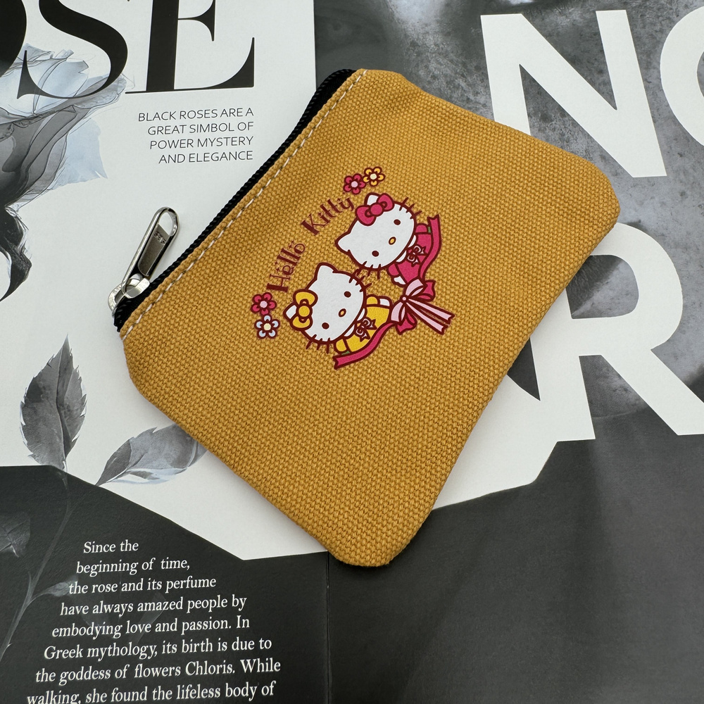 Hello Kitty Косметичка #1
