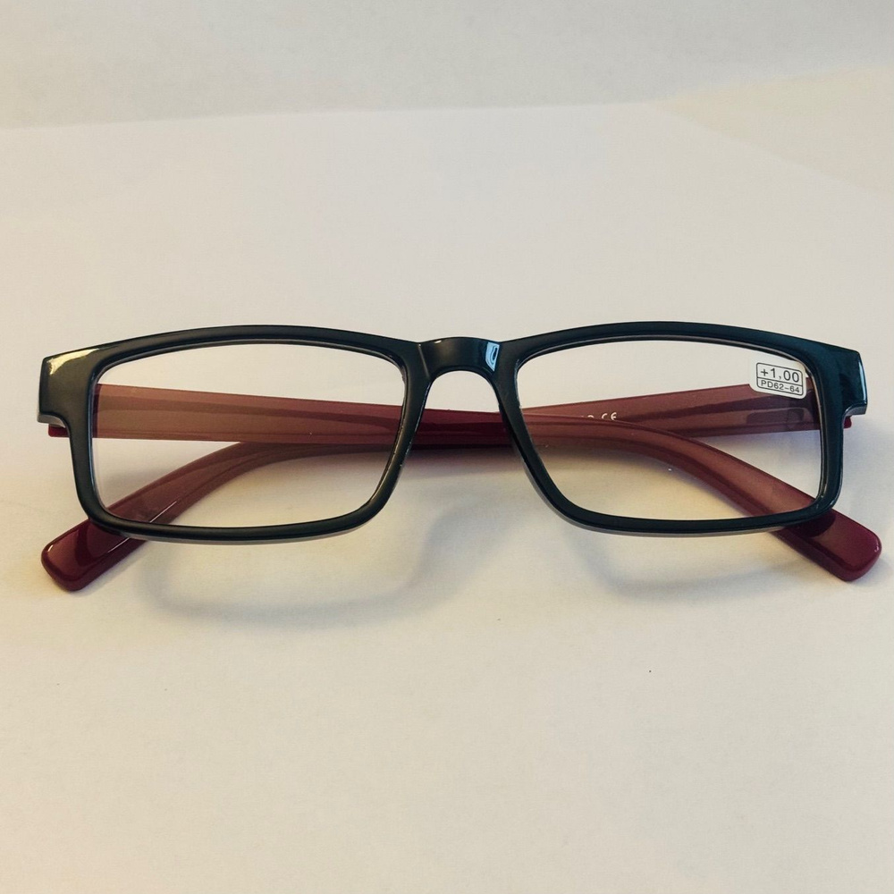 Качественные и элегантные готовые очки с красной дужкой и межзрачковым ...