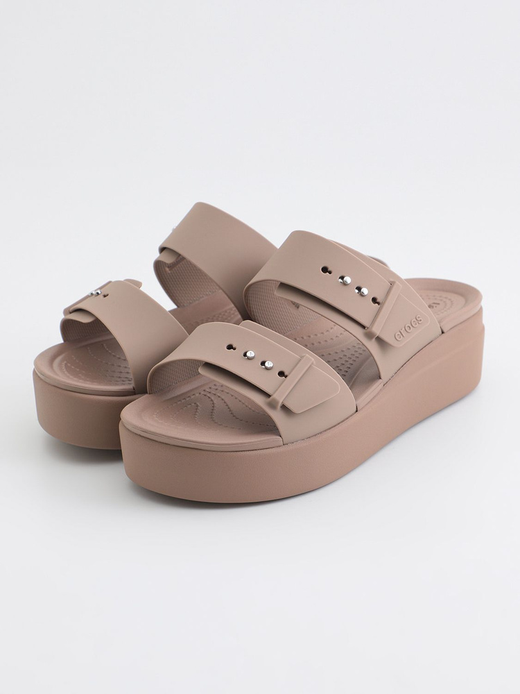 Шлепанцы Crocs Brooklyn Buckle Low #1