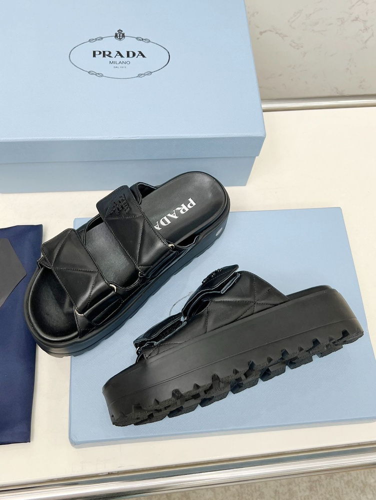 Пантолеты Prada #1