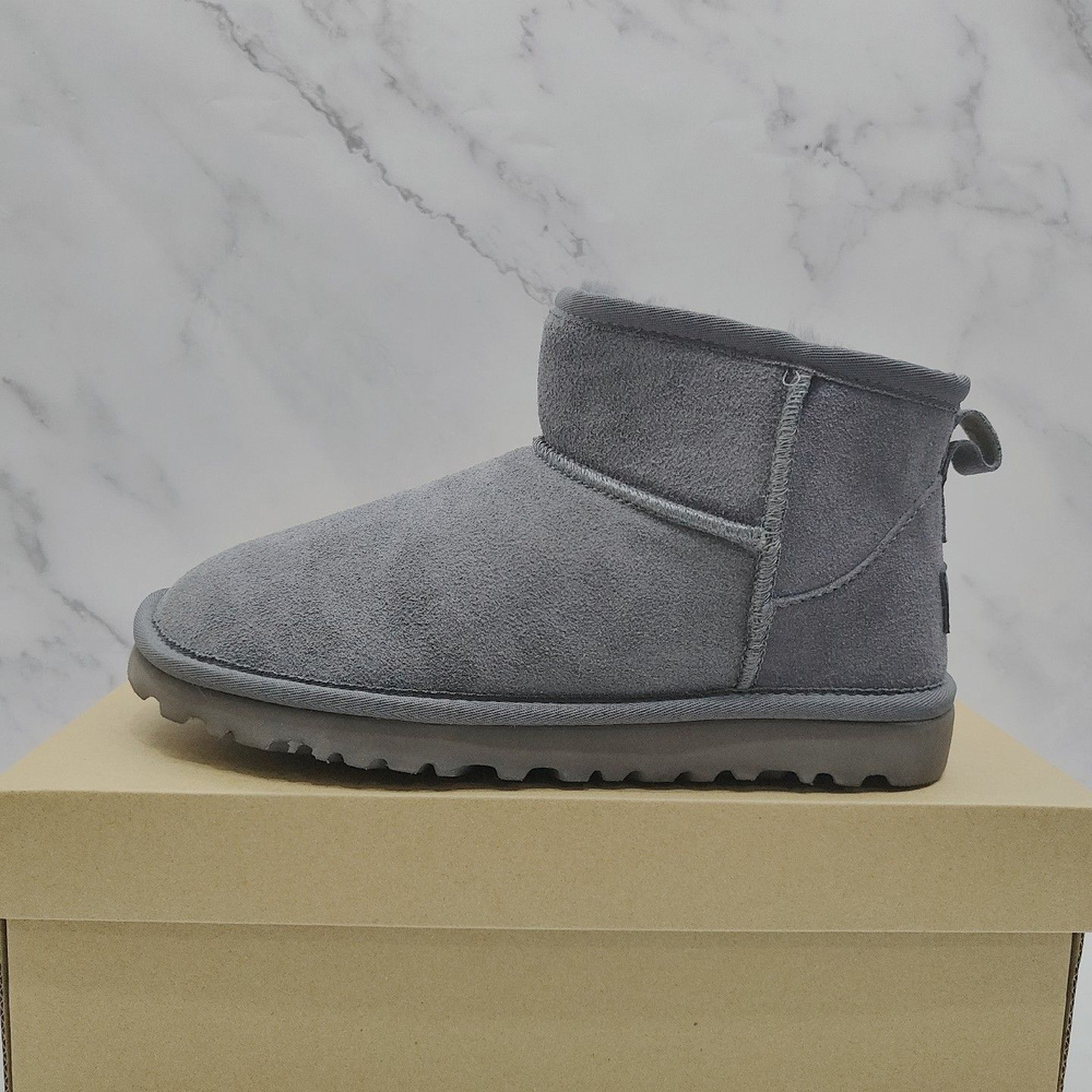 Сноубутсы UGG #1
