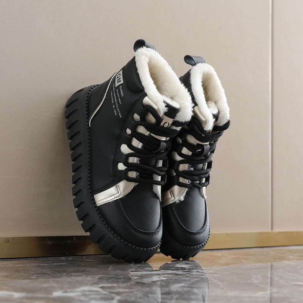 Сноубутсы UGG #1