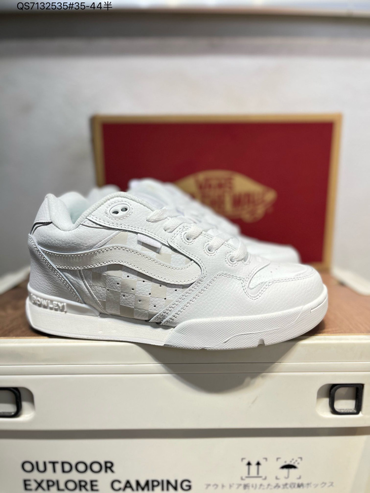 Кроссовки Vans #1