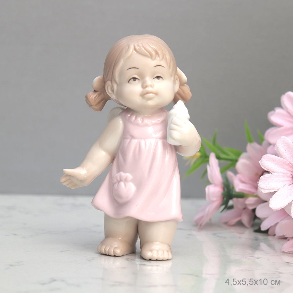 Статуэтка Девочка, фарфор, 4,5 х 5,5 х 10 см