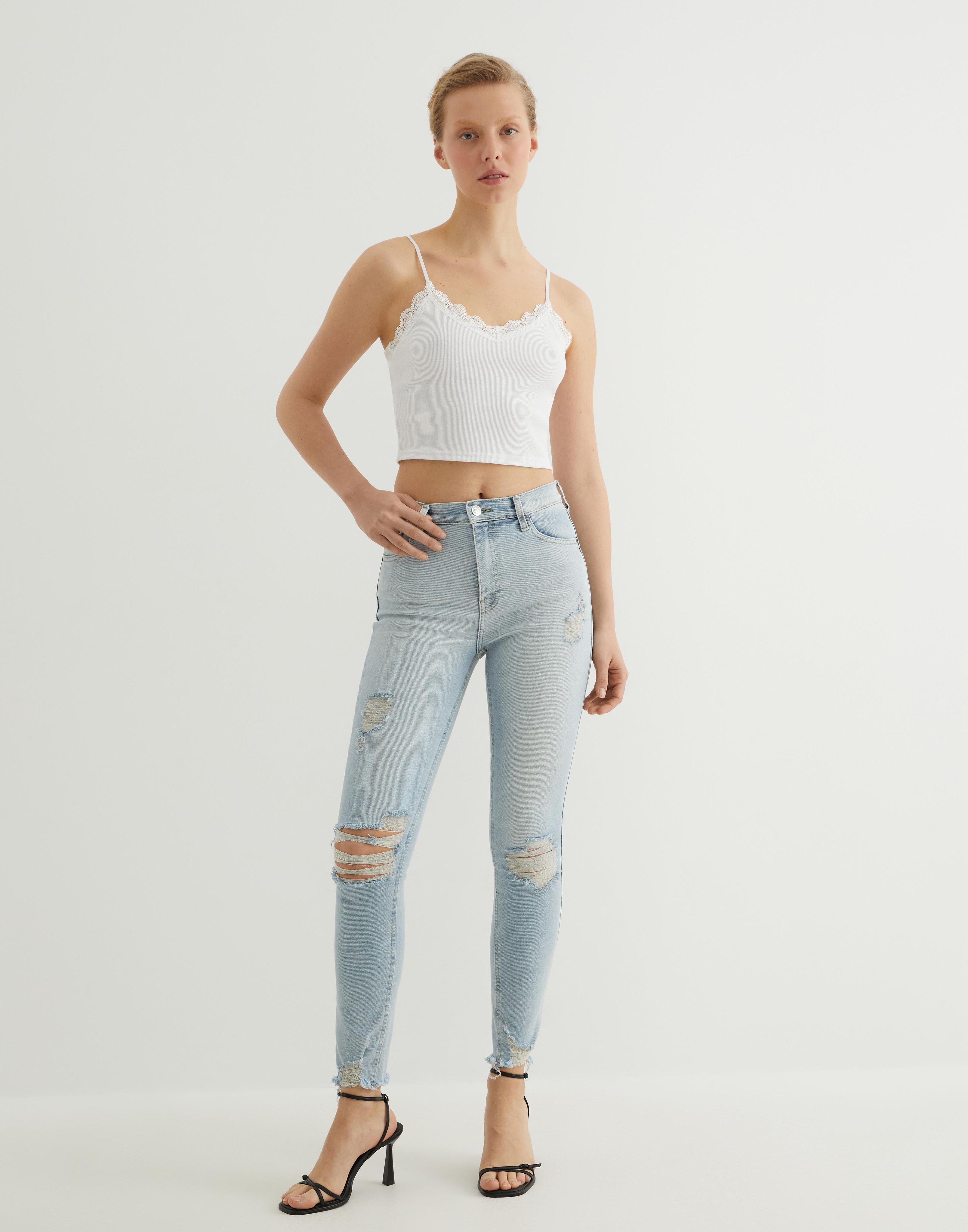 Әйелдердің жалаңаш денелерінің суреттері