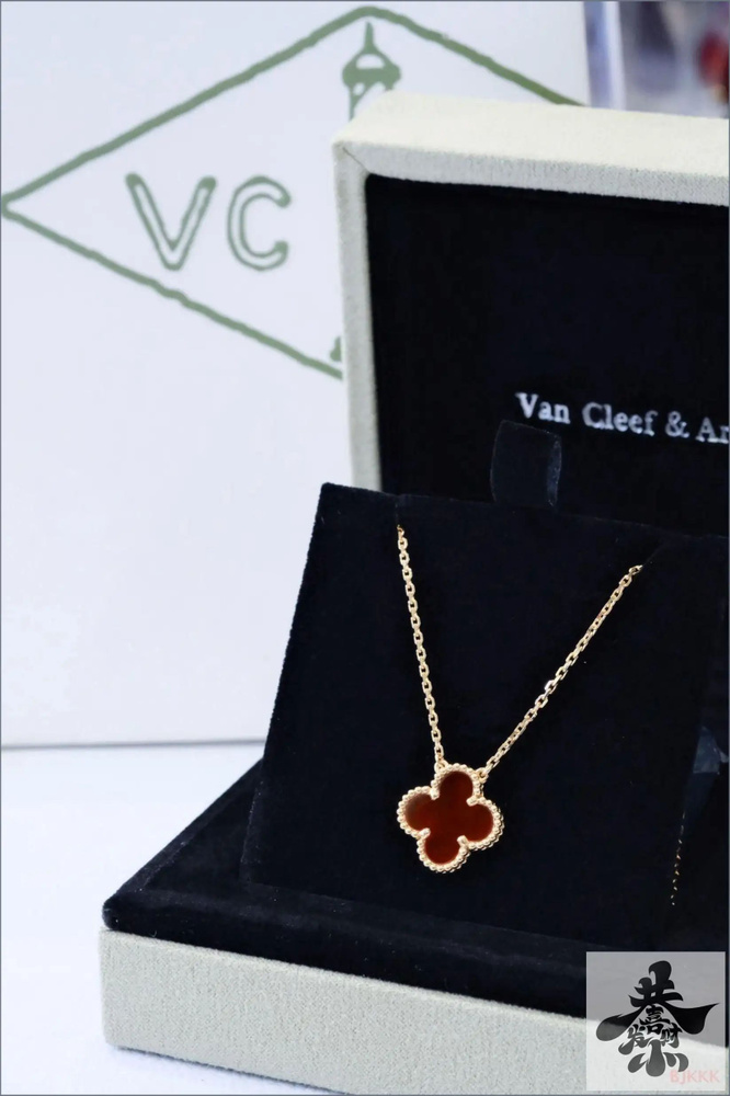 Van Cleef & Arpels Колье #1