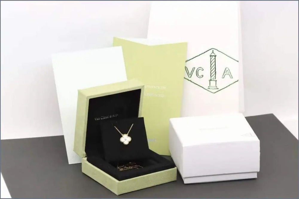 Van Cleef & Arpels Колье #1