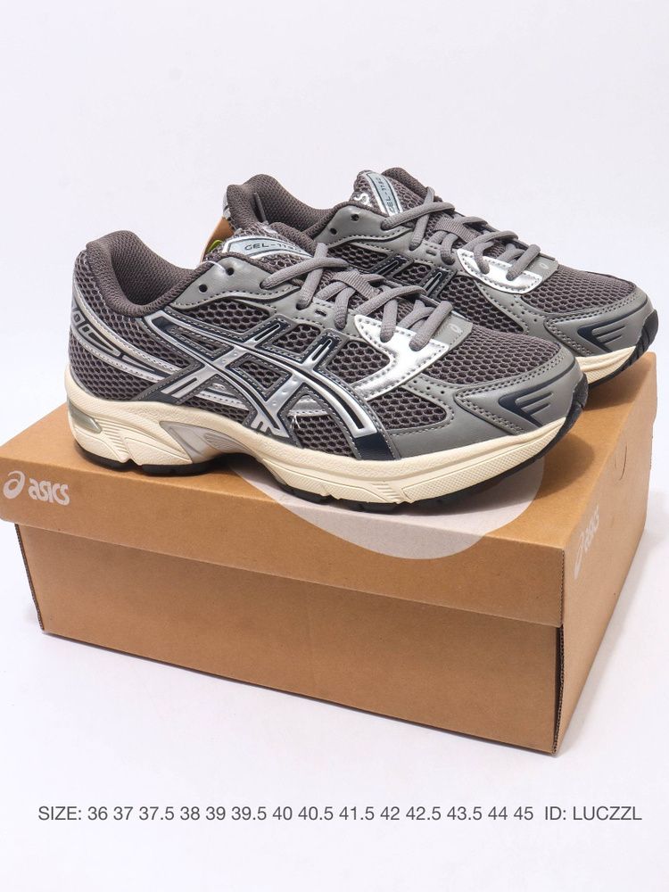 Кроссовки ASICS #1