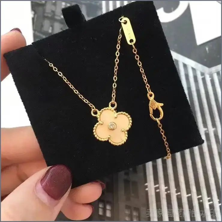 Van Cleef & Arpels Колье #1