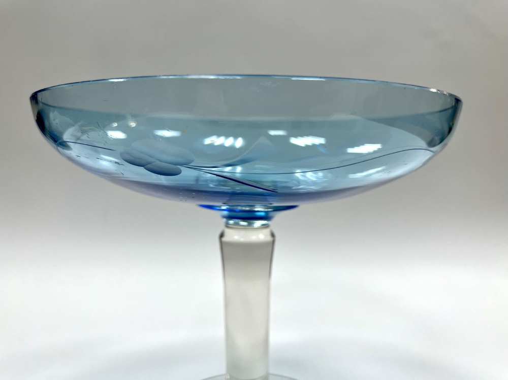 Ваза на ножке. купить по низким ценам в интернет-магазине OZON (1430083101)