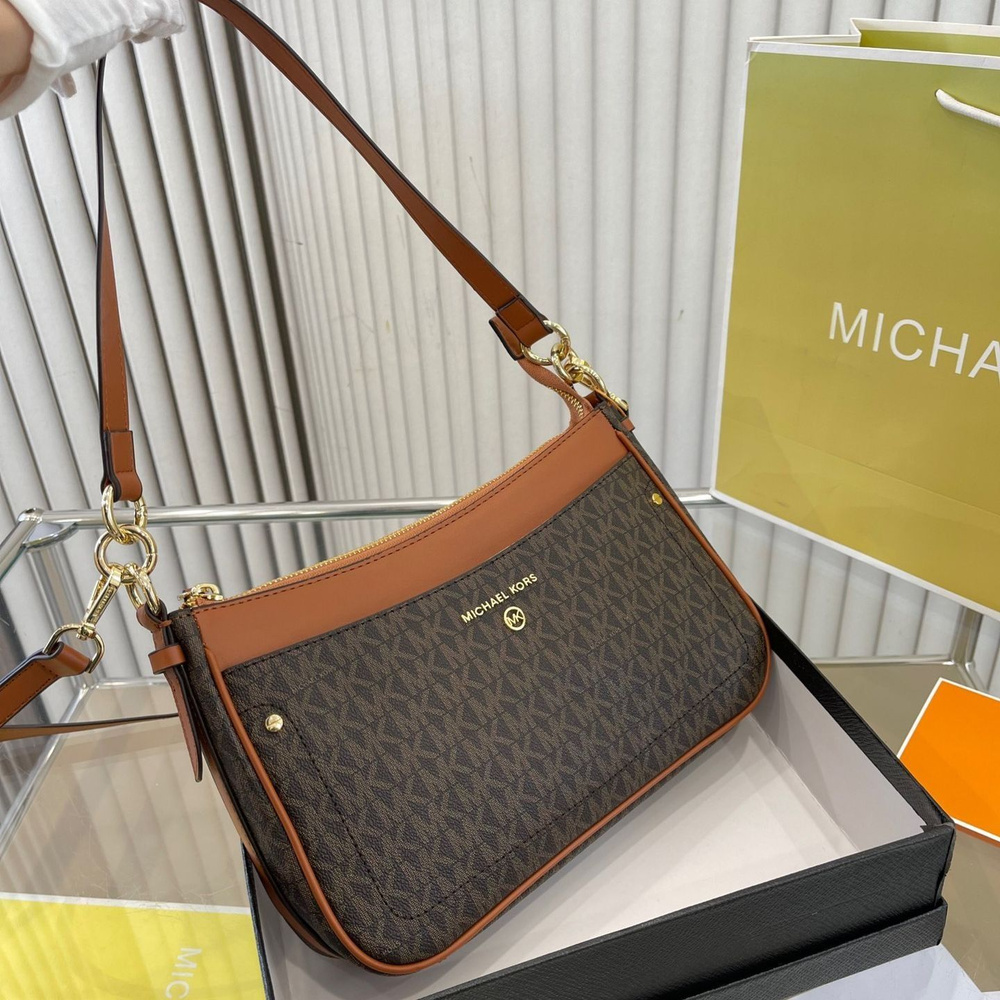 Michael Kors Сумка на плечо багет #1