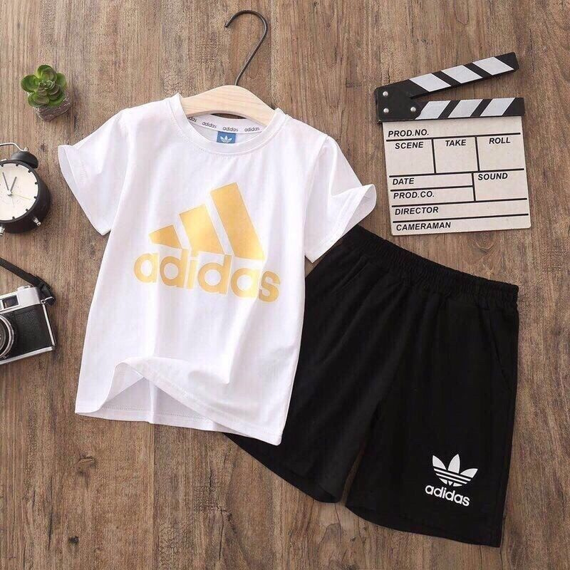 Костюм спортивный adidas #1