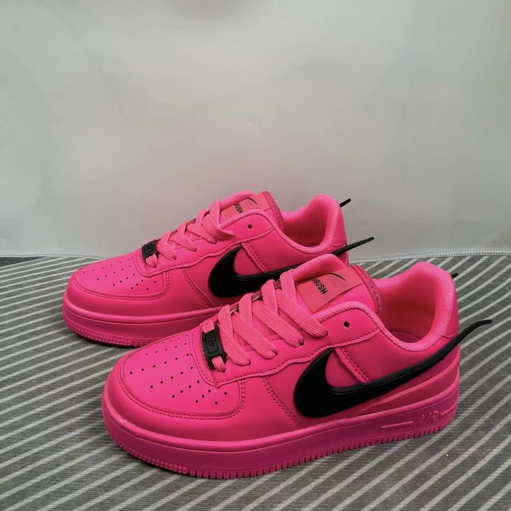 Nike free neon pink online