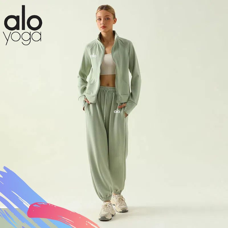 Костюм спортивный Alo Yoga #1