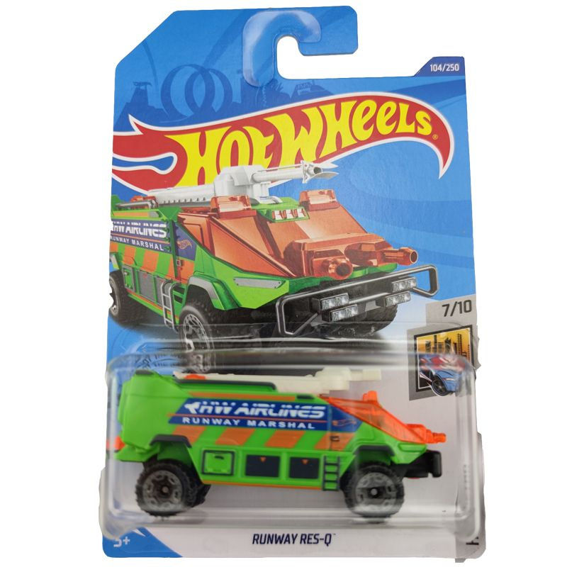 Машинка Mattel Hot Wheels 2020 C4982 Runway Res-Q #1