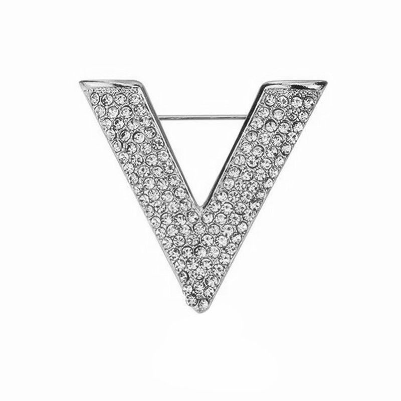 Брошь "V" #1