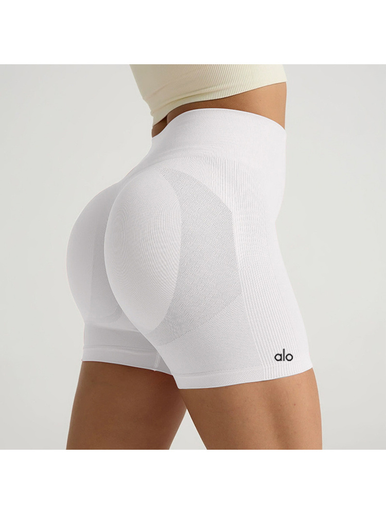 Шорты Alo Yoga #1