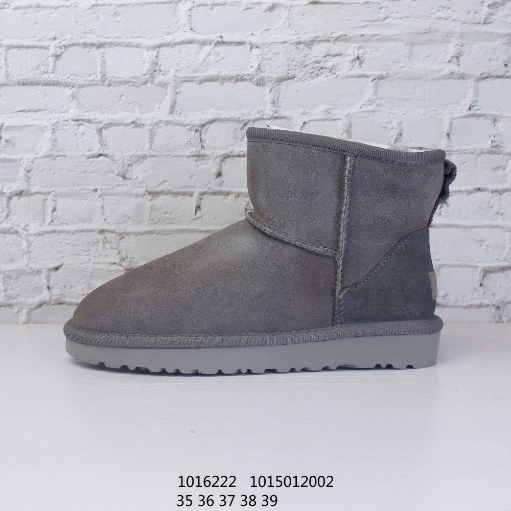 Сноубутсы UGG #1