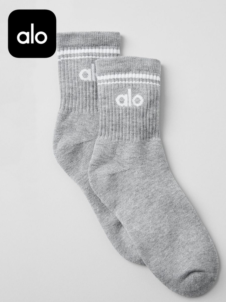 Носки Alo Yoga женские Half-Crew Throwback Sock #1