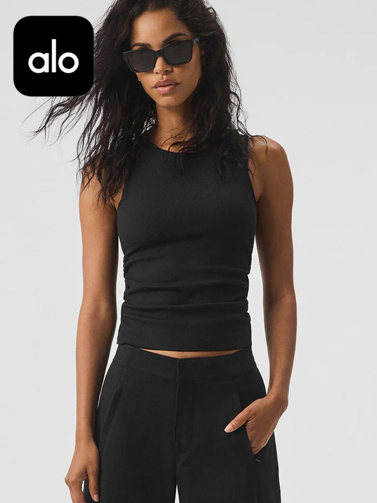Топ Alo Yoga Ribbed En Pointe Tank #1