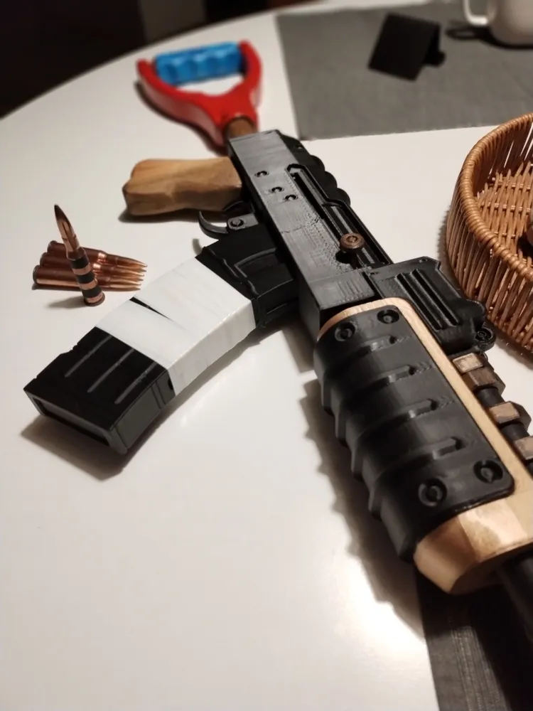 Штурмовая винтовка (Калаш), золотой, 80см