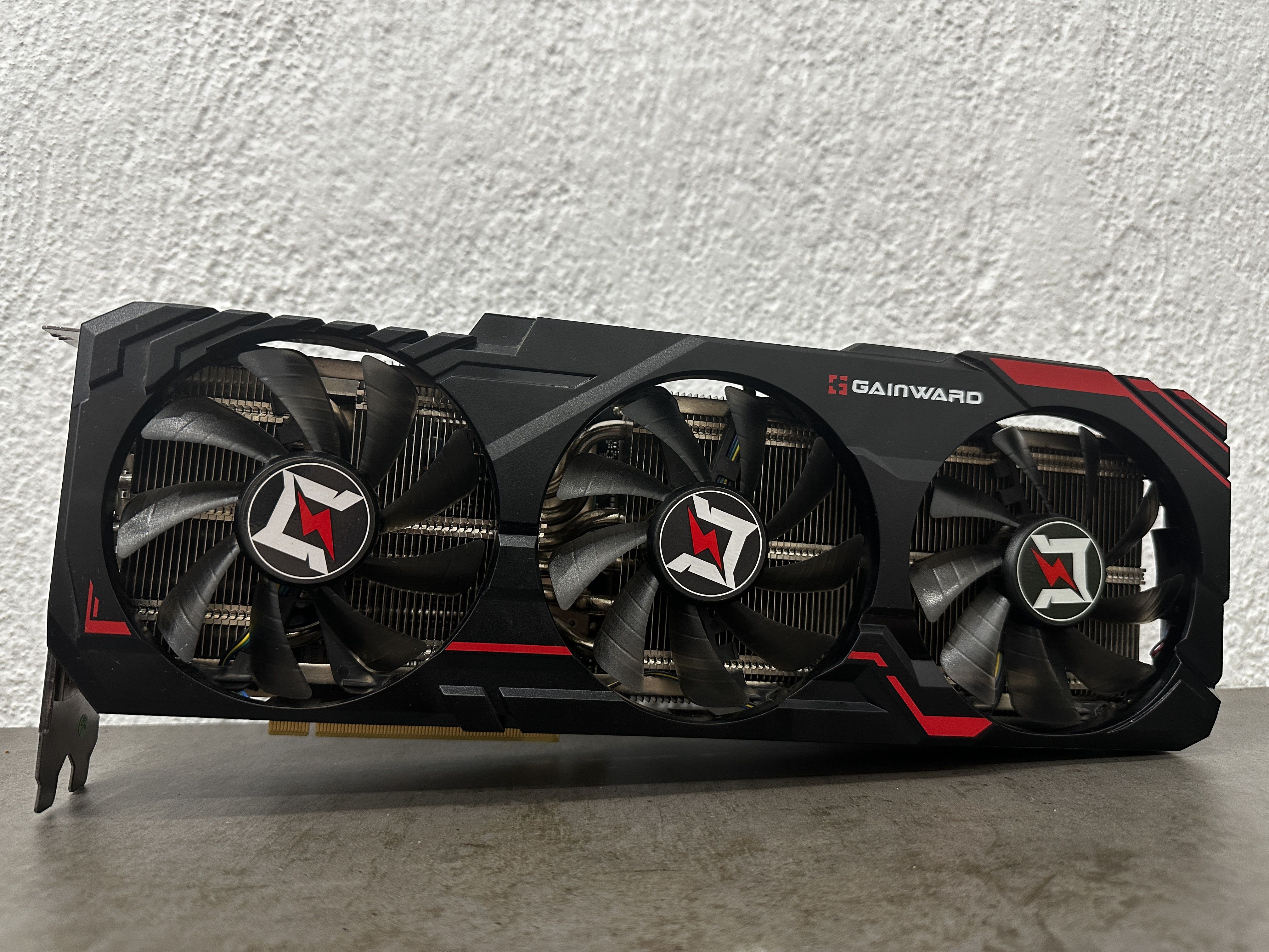 Видеокарта Gainward GeForce RTX 3070 Ti, 8 ГБ PCI Express 4.0 HDMI