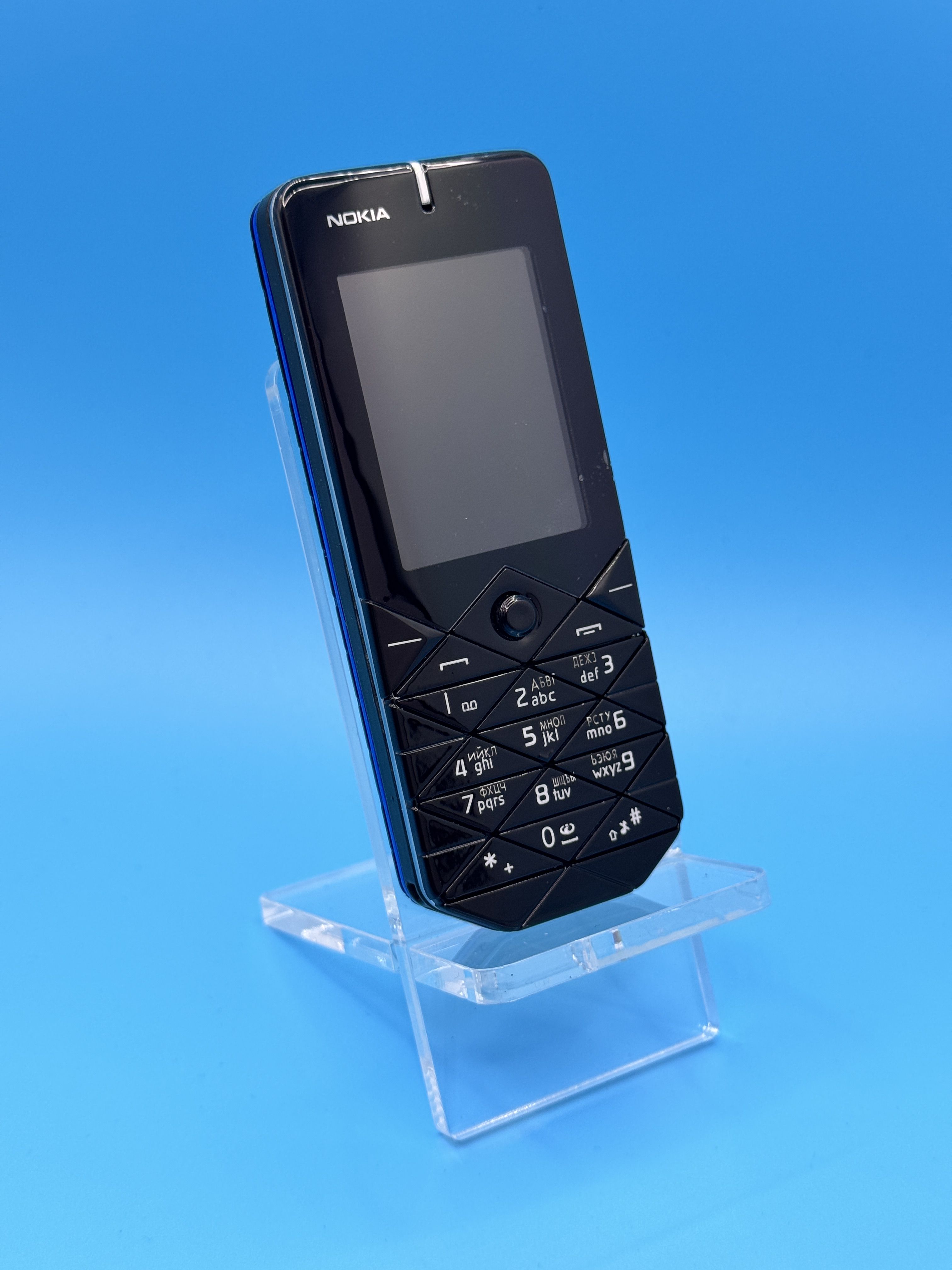 NOKIA携帯電話『7500 PRISM』フィンランド製、純正バッテリー付 Мобильный телефон Nokia 7500 Prism купить на OZON по низкой цене в