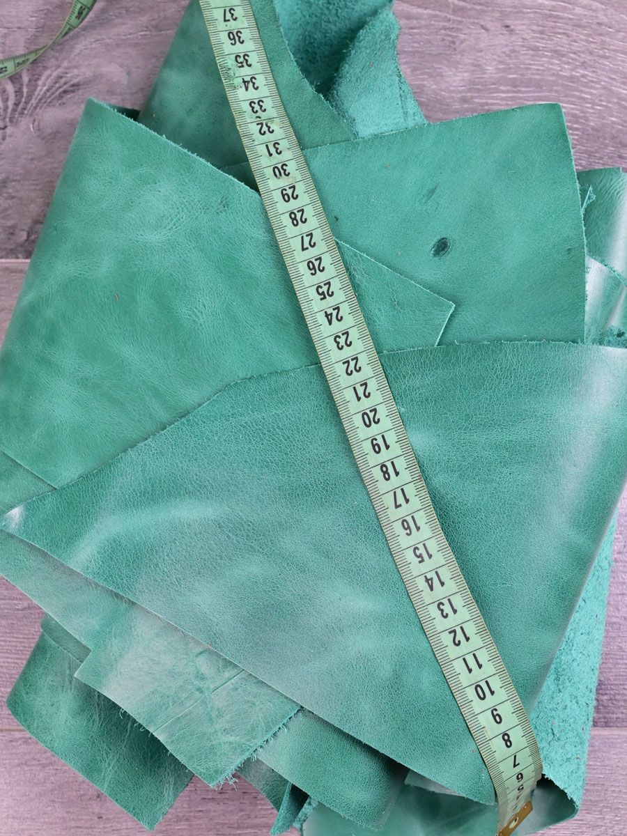 Крупныйлоскутизнатуральнойкожи"Друид"