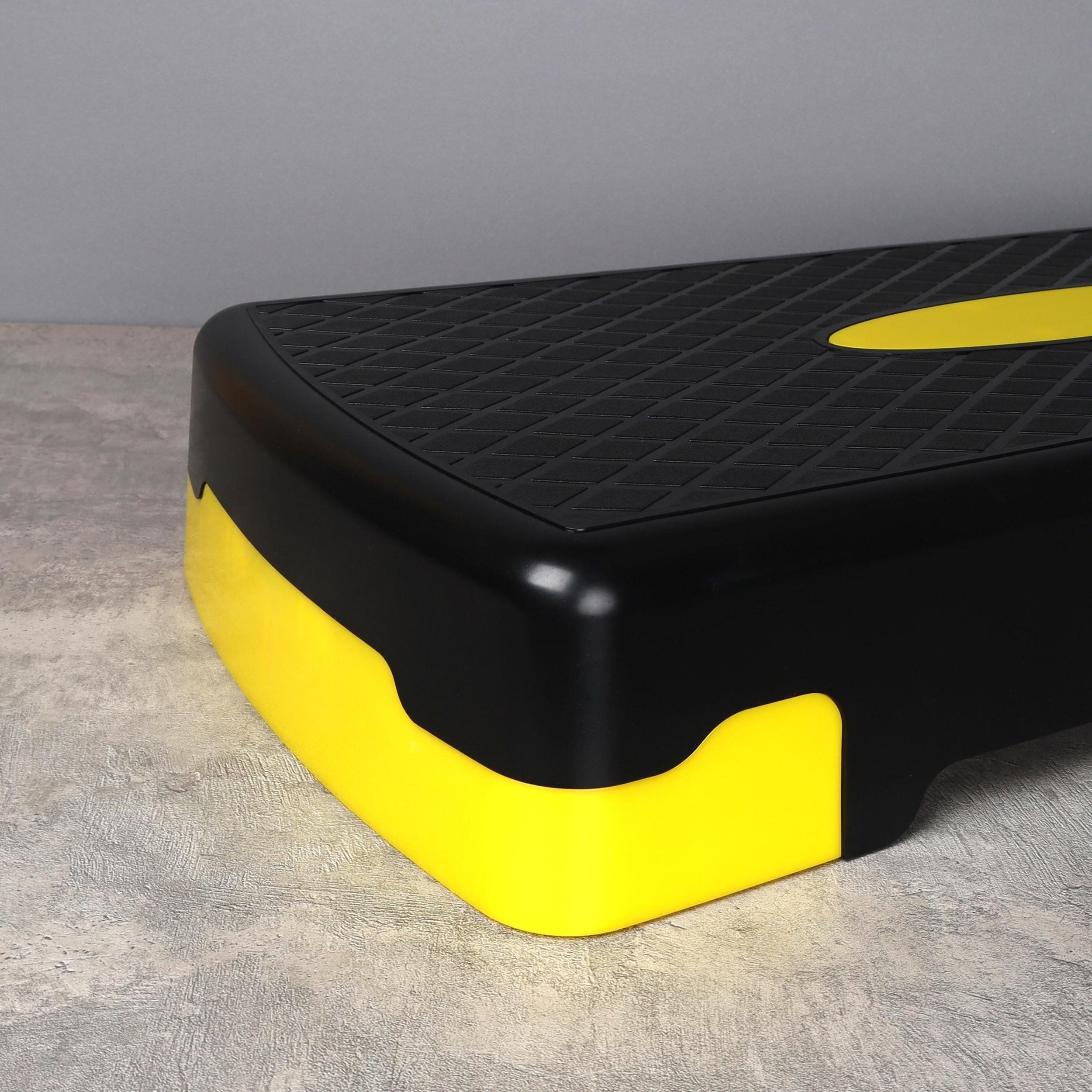 Степ платформа для фитнеса Woohooo StepFit S1 68х28х11(15) см, желтая Степ платформа для фитнеса Woohooo StepFit S1 68х28х11(15) см, желтая