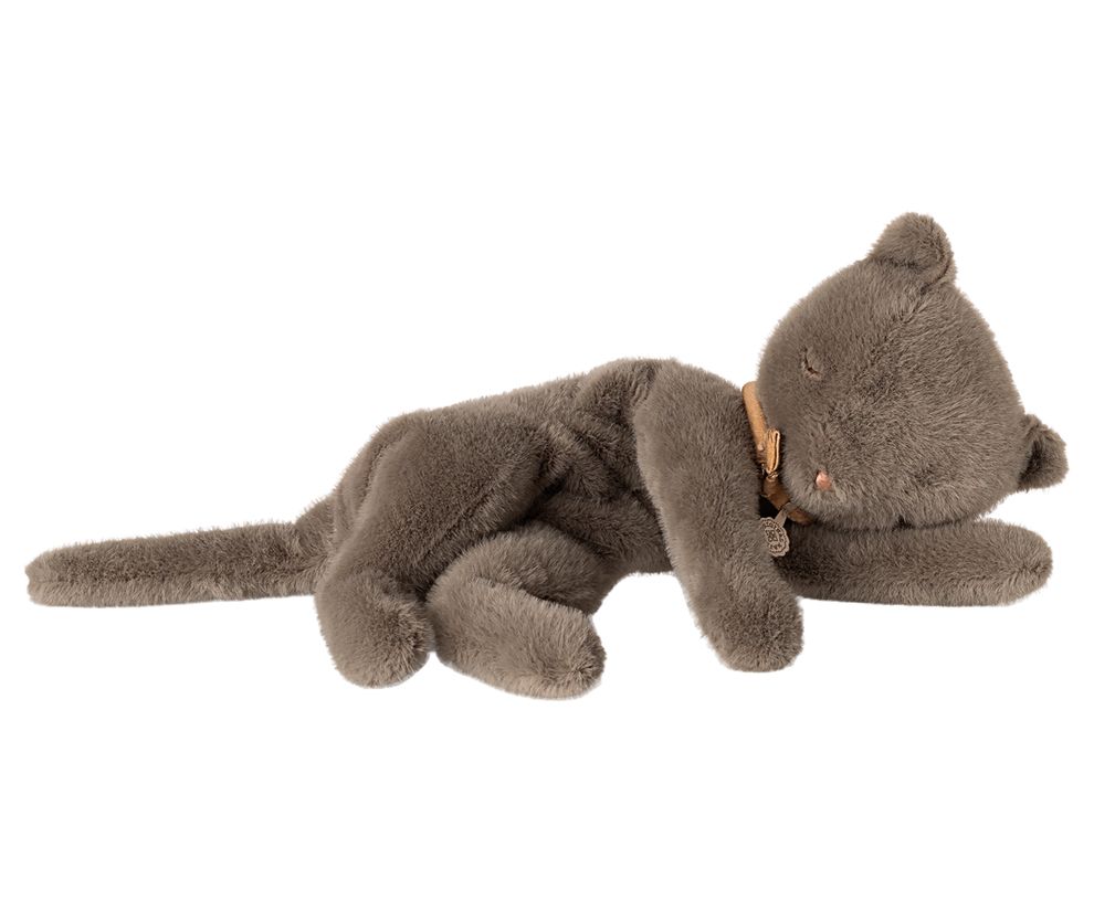 Плюшевый спящий котёнок Maileg