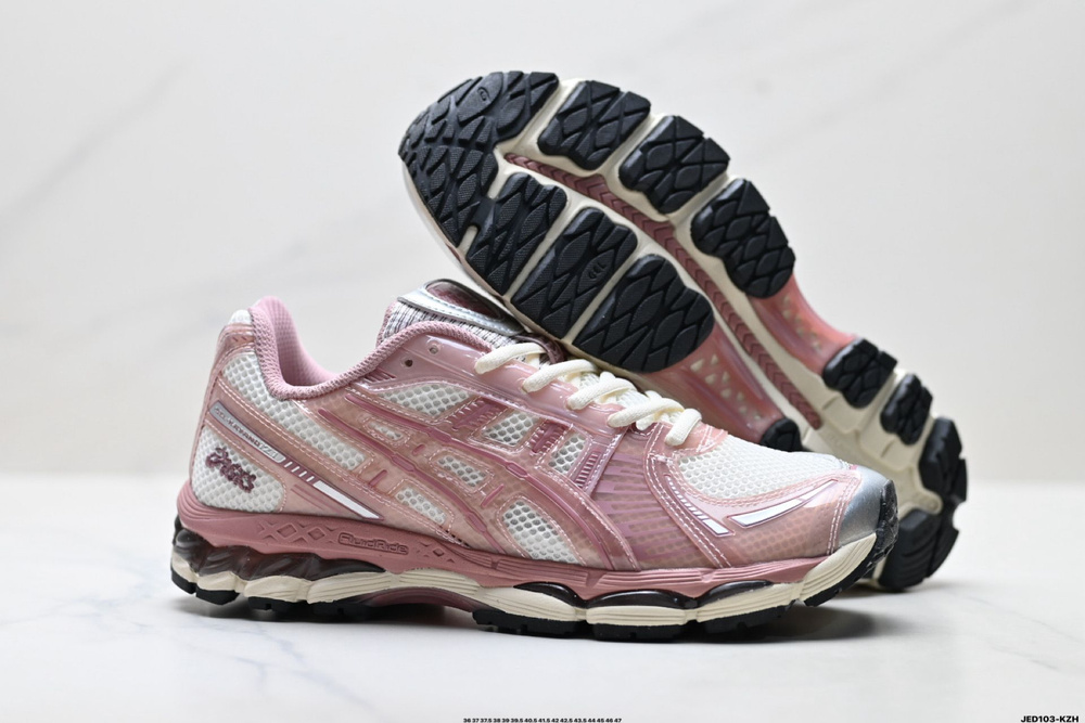 Кроссовки ASICS #1