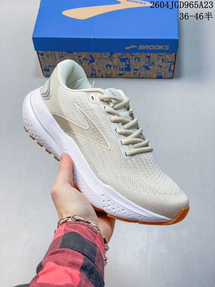 Кроссовки Brooks #1