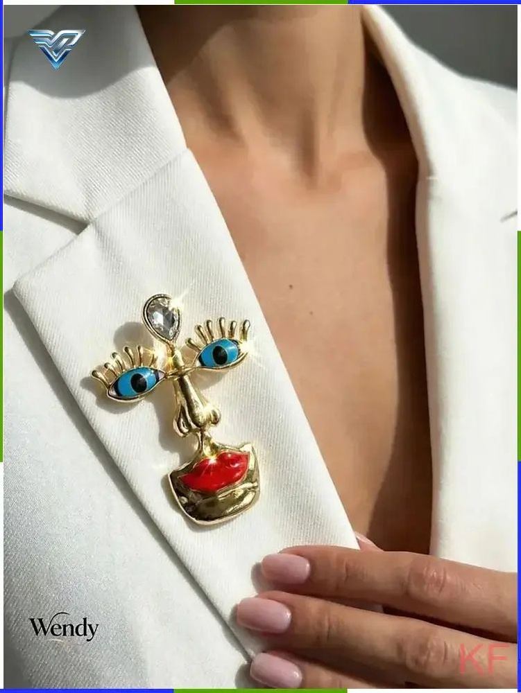 Брошь #1