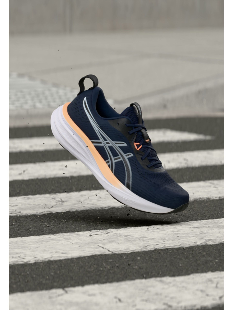 Кроссовки ASICS #1