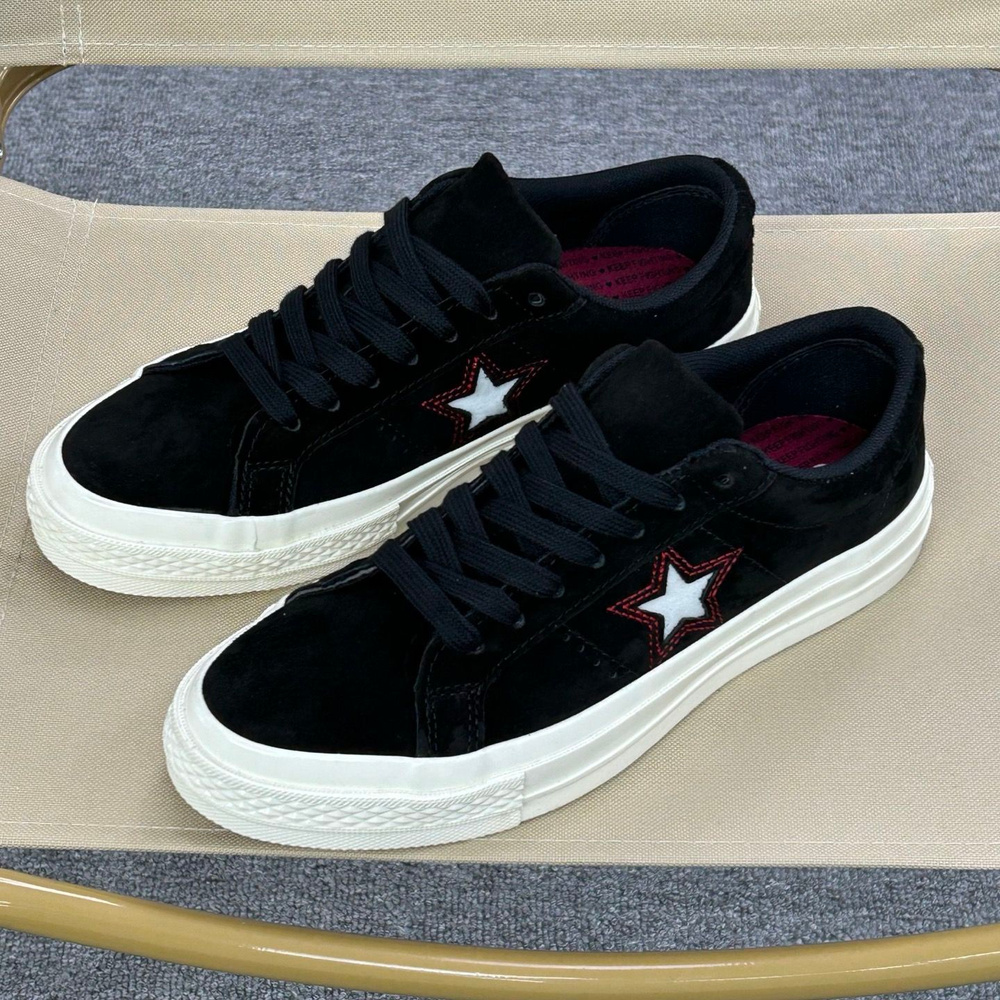 Кроссовки Converse #1