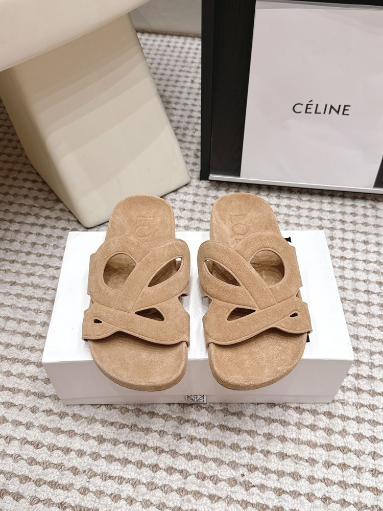 Тапочки CELINE #1