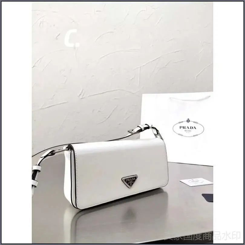 Prada Сумка #1