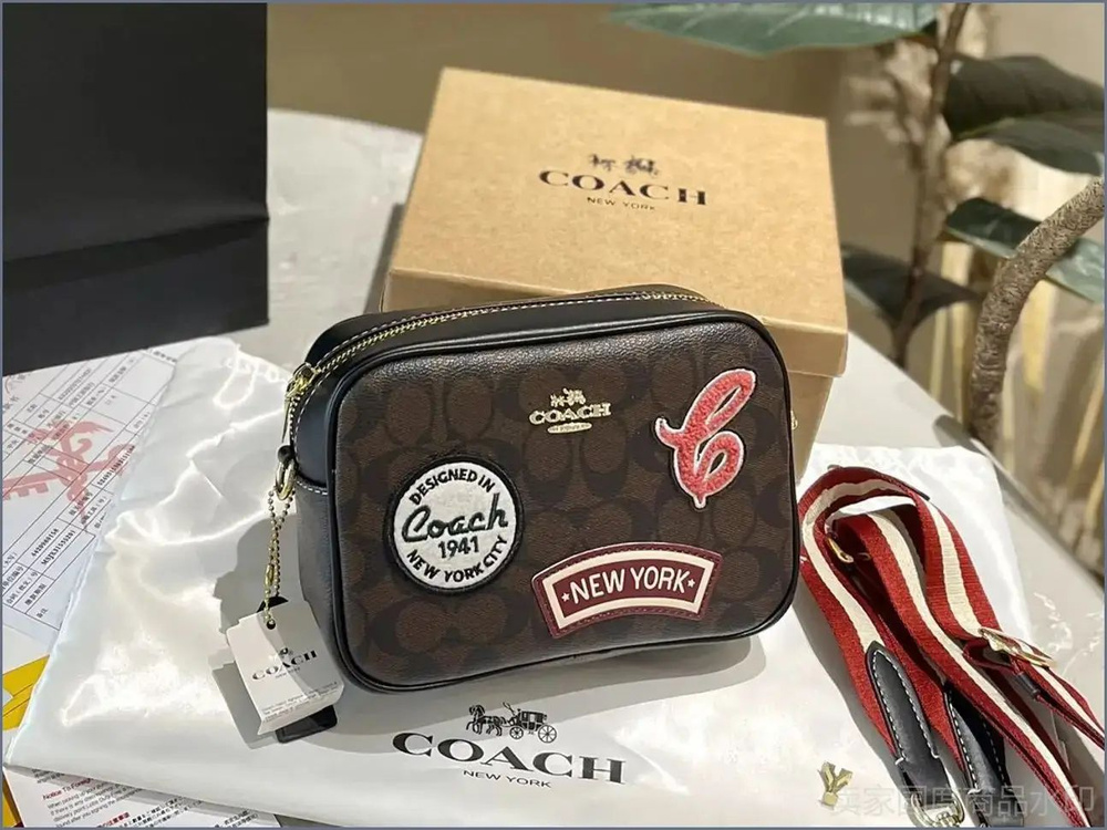 COACH Сумка планшет #1
