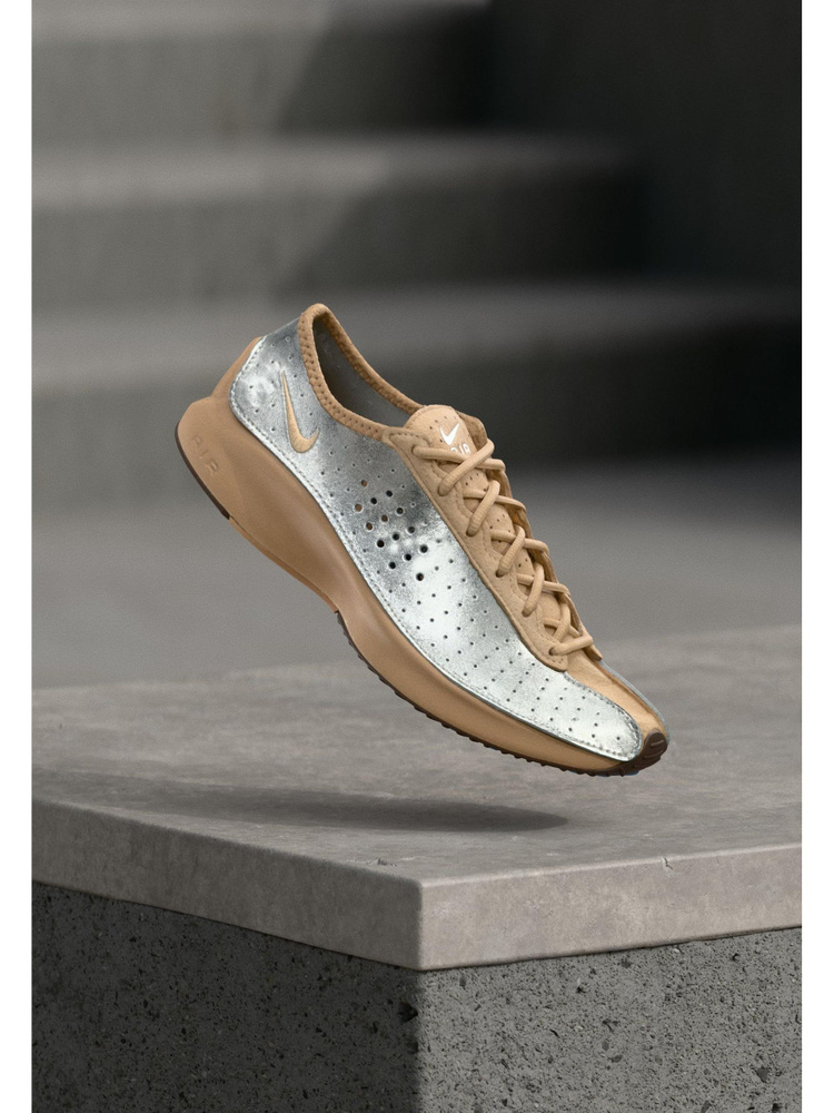 Кроссовки Nike #1
