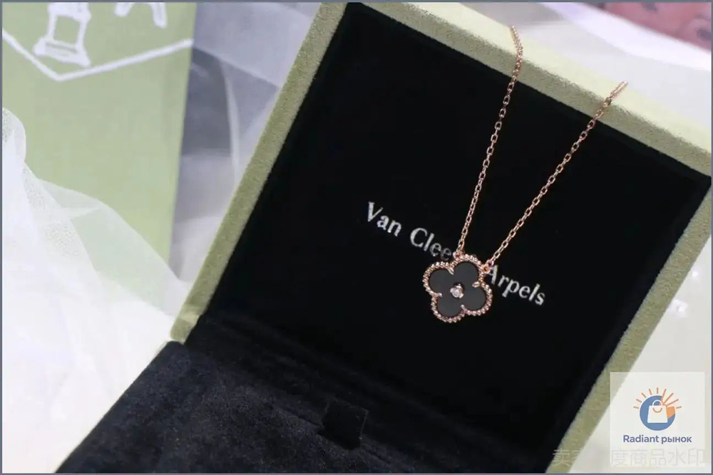 Van Cleef & Arpels Колье #1