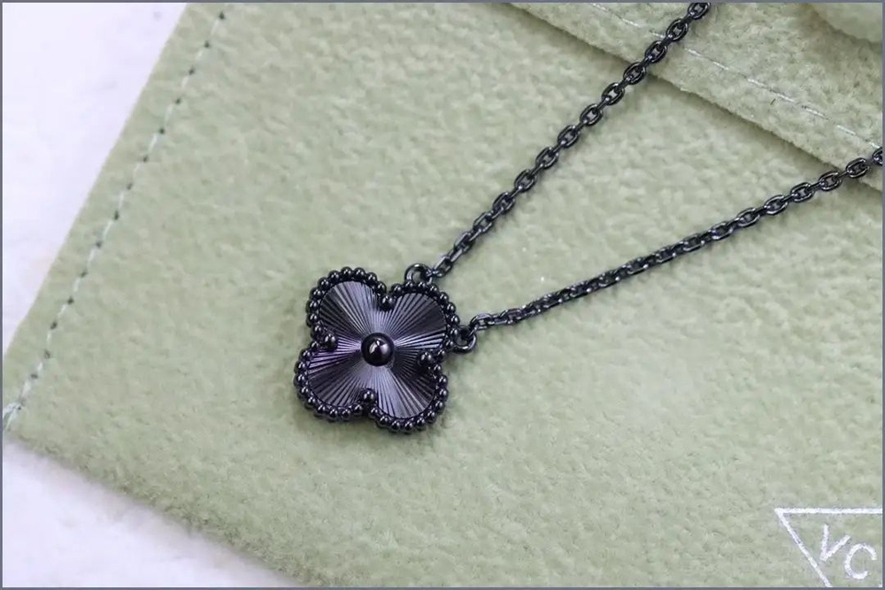 Van Cleef & Arpels Колье #1