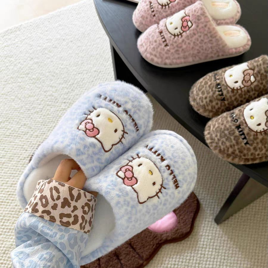 Тапочки HelloKitty #1