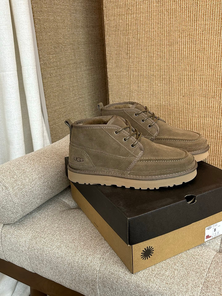 Ботинки UGG #1
