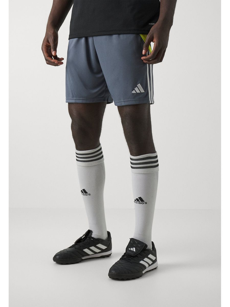 Шорты adidas #1