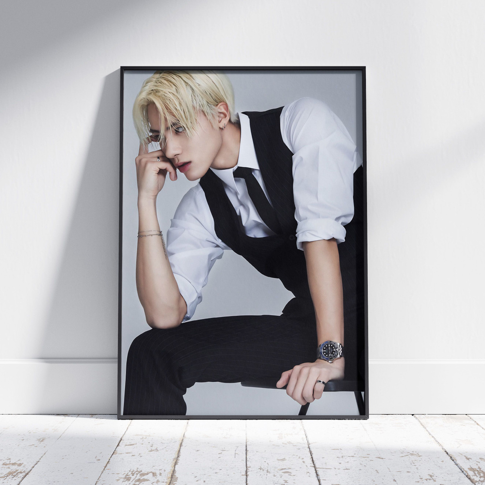 Плакат на стену для интерьера КПОП (THE BOYZ - Эрик - Eric 2) - Постер по K-POP музыке формата А4 (21x30 #1