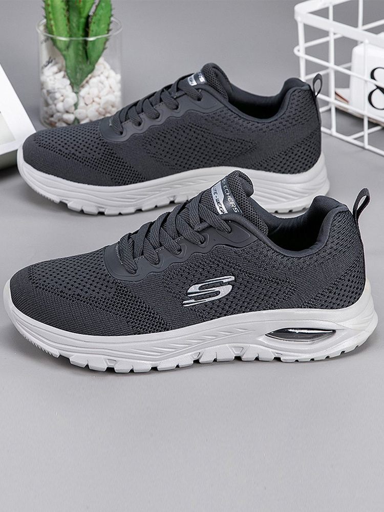 Кроссовки Skechers #1