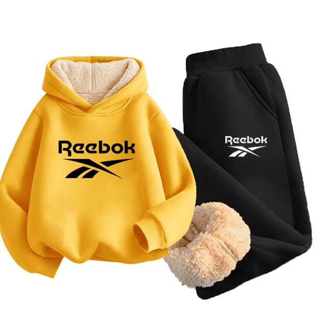 Костюм спортивный Reebok #1