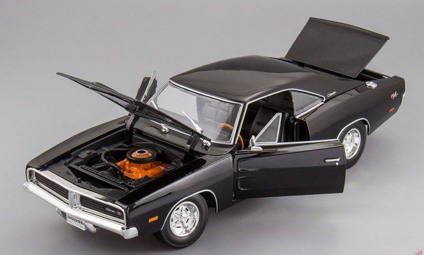 DODGE Charger R/T (1969), black, масштабная модель коллекционная #1