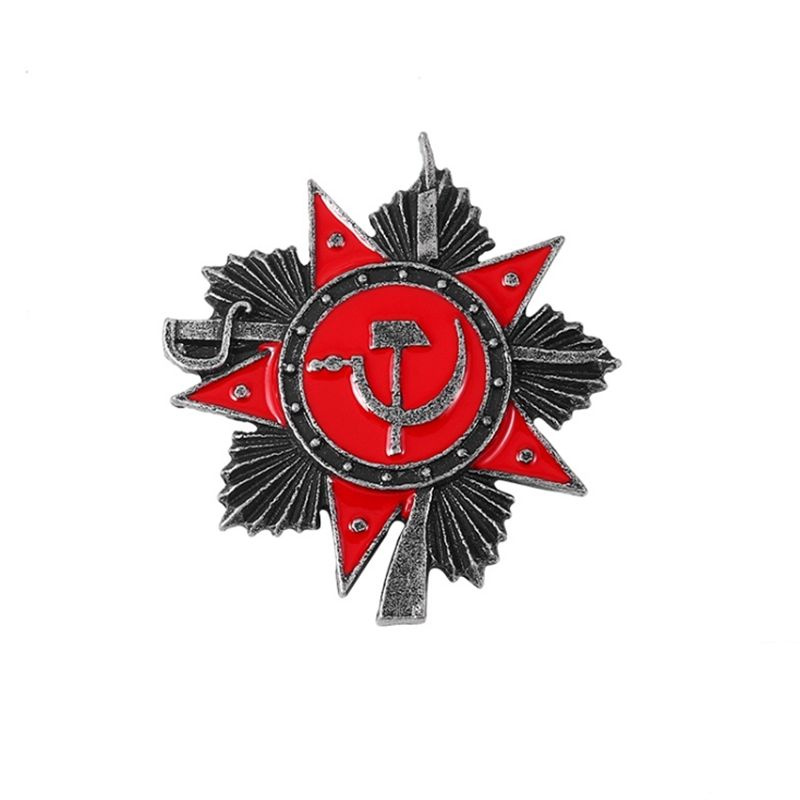 Брошь #1